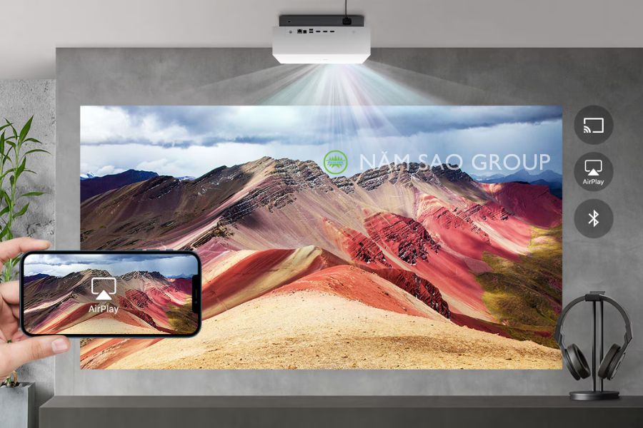 Máy chiếu LG CineBeam Laser 4K UHD HU810P