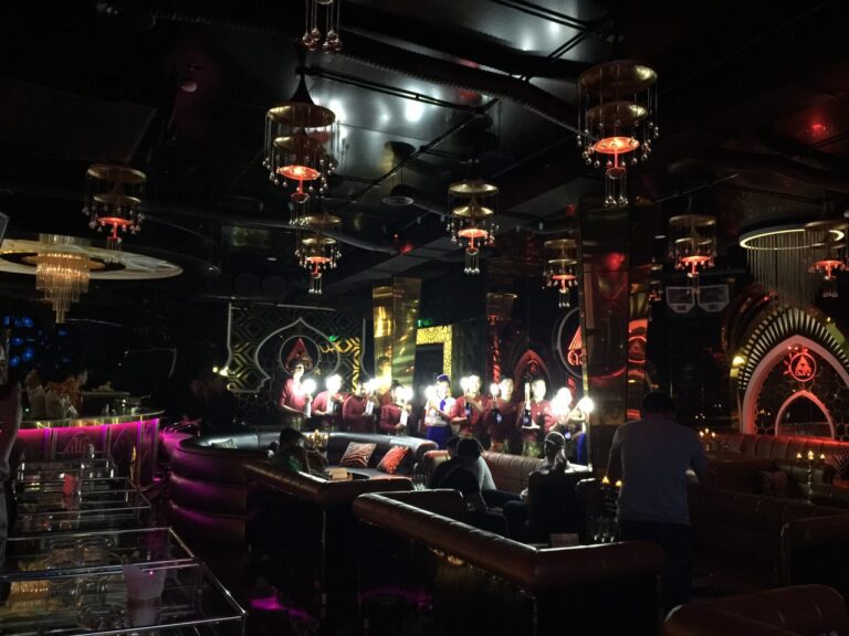 du-an-aura-lounge-sai-gon (13)