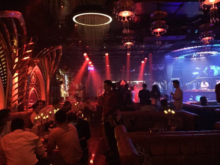 du-an-aura-lounge-sai-gon (15) (1)