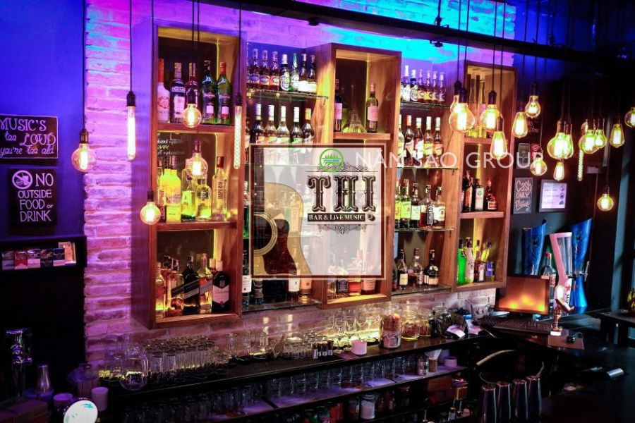 Thị Bar Sai Gon